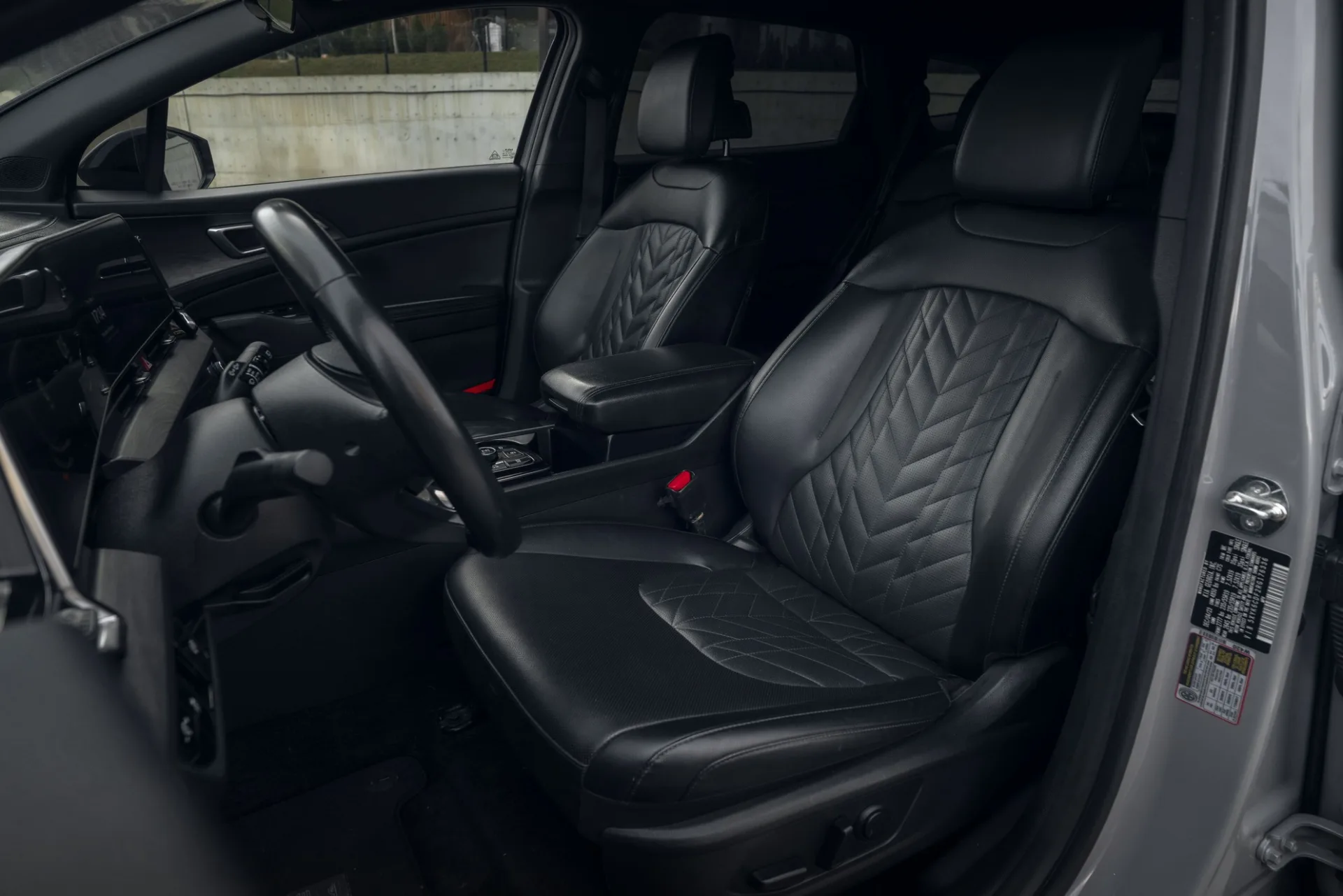 KIA SPORTAGE — Photo 10