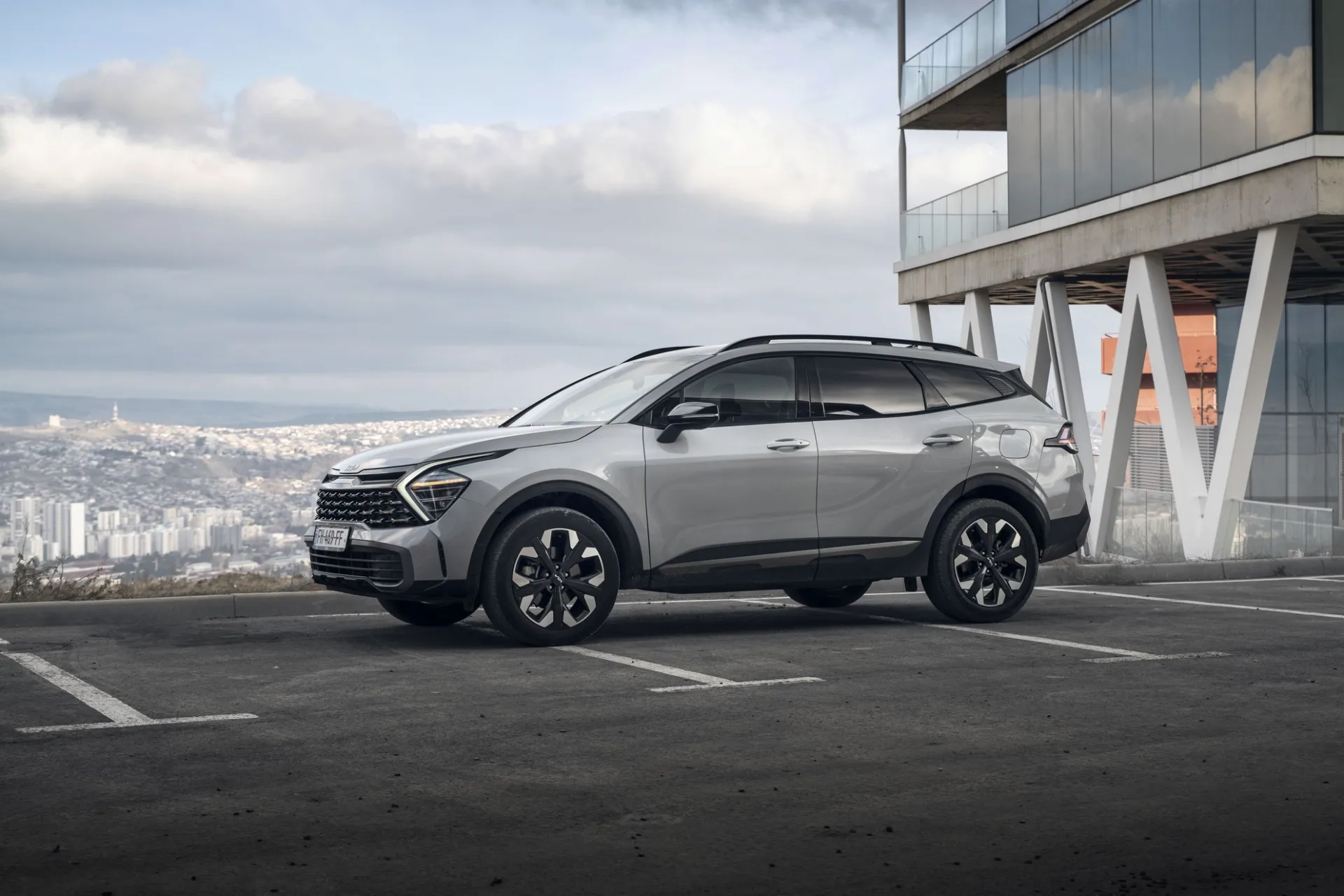 KIA SPORTAGE — Photo 4