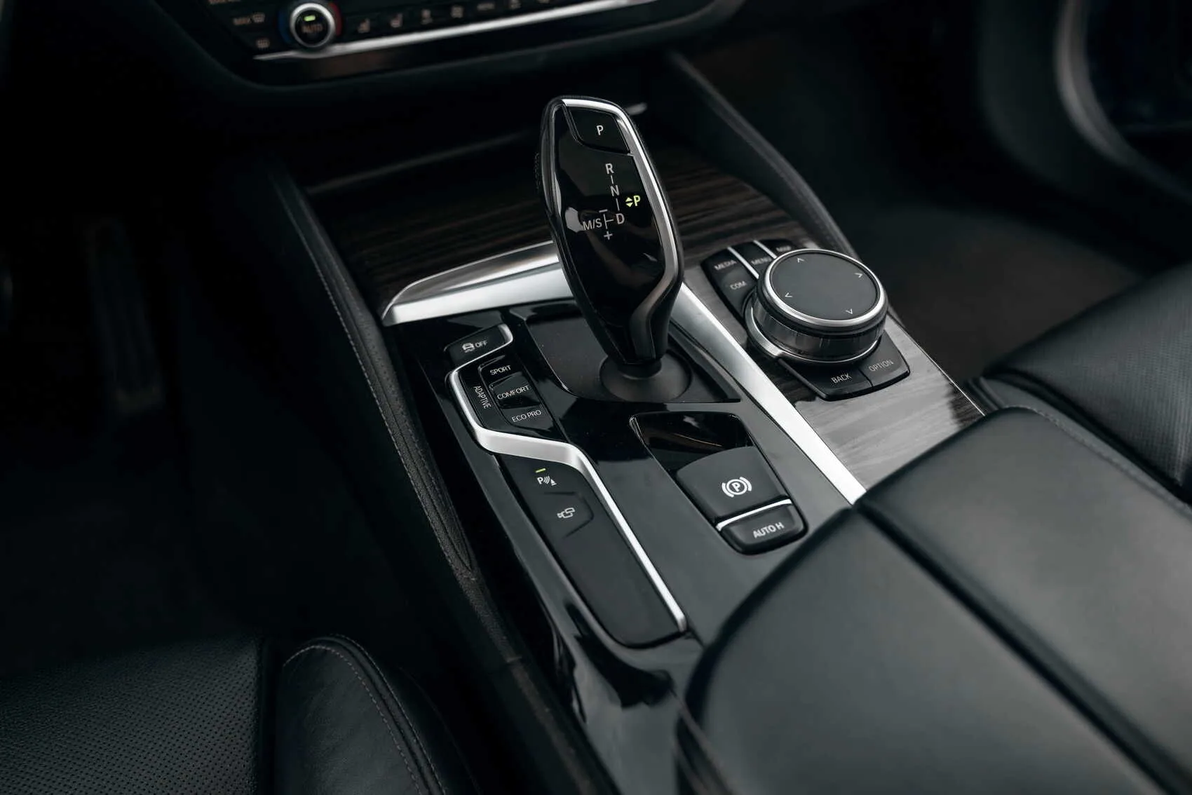 BMW M550 — Photo 13