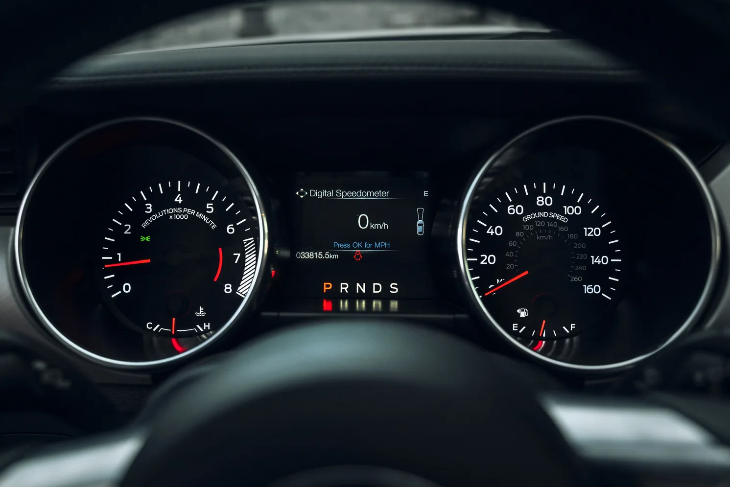 Ford Mustang Cabrio — Photo 12