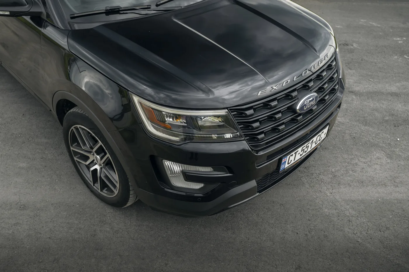 Ford Explorer 2016 - rear view - RentGeo Cars