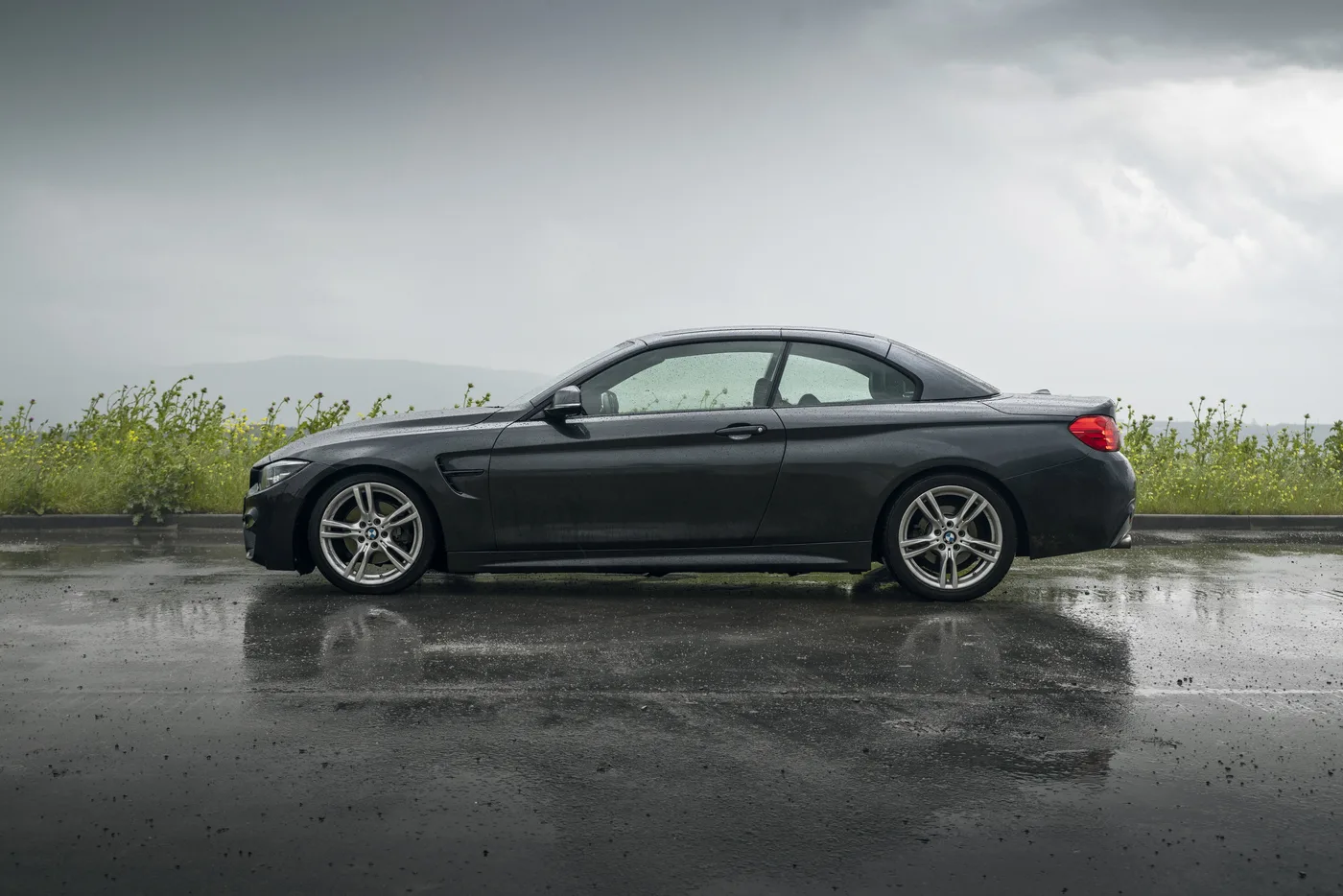 BMW 428i Cabrio 2015 - side view